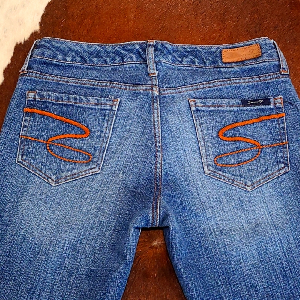 Seven7 Flare Bottom - Picture 2 of 6